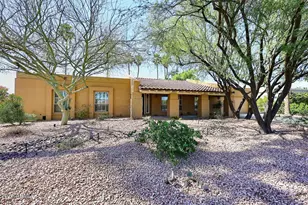 8113 E Del Caverna Dr, Scottsdale, AZ 85258 - Photo 1