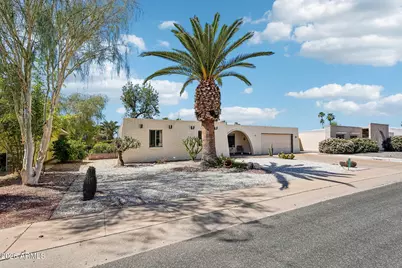 10733 W Brookside Drive, Sun City, AZ 85351 - Photo 1