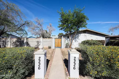 2226 W Heatherbrae Drive #Apt 1, Phoenix, AZ 85015 - Photo 1
