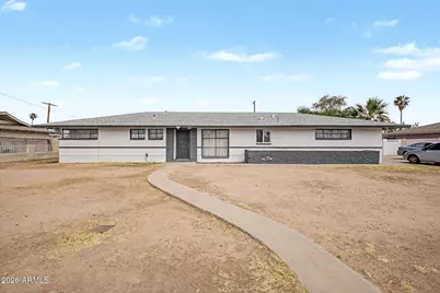 5013 S 21st Way, Phoenix, AZ 85040 - Photo 1