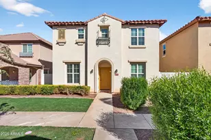 886 S Huish Dr, Gilbert, AZ 85296 - Photo 1