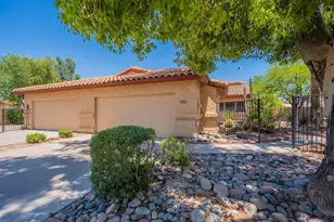 735 N Tangerine Dr, Chandler, AZ 85226 - Photo 1