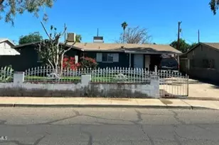 2815 N 48th Ln, Phoenix, AZ 85035 - Photo 1