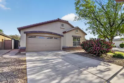 1827 E Carla Vista Drive, Gilbert, AZ 85295 - Photo 1