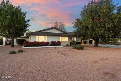 8228 E Oak Street, Scottsdale, AZ 85257 - Photo 1