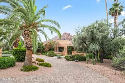 4737 E Valley Vista Lane, Paradise Valley, AZ 85253 - Photo 1