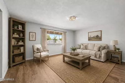 3901 W Griswold Road, Phoenix, AZ 85051 - Photo 1