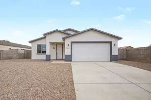 9051 W Magnum Dr, Arizona City, AZ 85123 - Photo 1