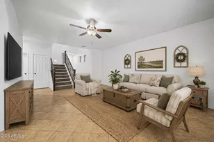 1633 W Lacewood Pl, Phoenix, AZ 85045 - Photo 1