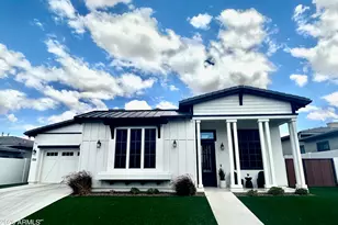 6675 S Giralda Ave, Gilbert, AZ 85298 - Photo 1