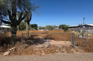 1256 S Desert View Dr, Apache Junction, AZ 85120 - Photo 1