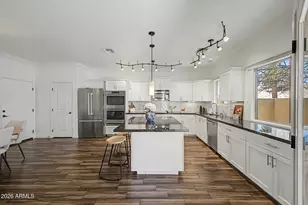 3345 E Pinchot Ave, Phoenix, AZ 85018 - Photo 25