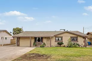 3613 W Echo Ln, Phoenix, AZ 85051 - Photo 1
