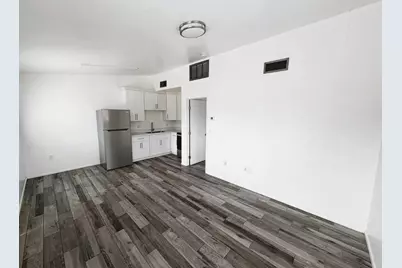 290 N Hamilton Street #Apt 4, Chandler, AZ 85225 - Photo 1