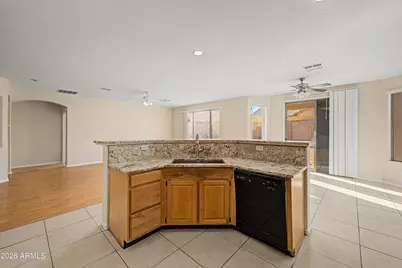 10910 W Davis Lane, Avondale, AZ 85323 - Photo 9
