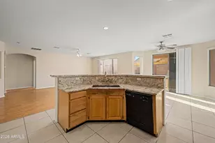 10910 W Davis Ln, Avondale, AZ 85323 - Photo 9