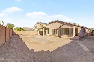 10910 W Davis Ln, Avondale, AZ 85323 - Photo 31