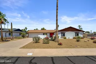 2834 E Beryl Ave, Phoenix, AZ 85028 - Photo 1