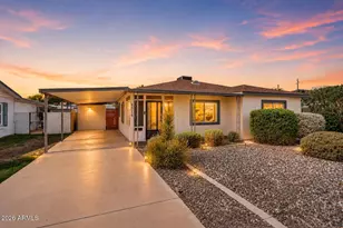 2726 E Fairmount Ave, Phoenix, AZ 85016 - Photo 1
