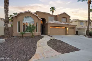 718 E Mountain Sage Dr, Phoenix, AZ 85048 - Photo 1