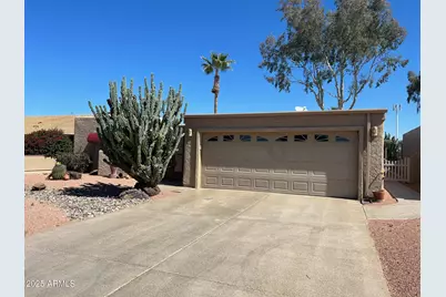 9348 E Sun Lakes N, Sun Lakes, AZ 85248 - Photo 1