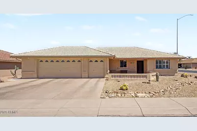 11538 E Medina Avenue, Mesa, AZ 85209 - Photo 1
