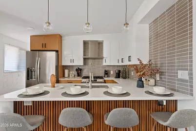 530 W 17th Street, Tempe, AZ 85281 - Photo 1