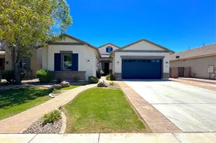 2557 E Orleans Dr, Gilbert, AZ 85298 - Photo 1