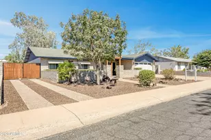 12218 N 50th Ave, Glendale, AZ 85304 - Photo 1