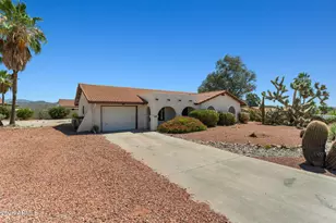 660 N Madison St, Wickenburg, AZ 85390 - Photo 1