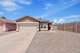 1002 S Slater Cir, Mesa, AZ 85206 - Photo 1