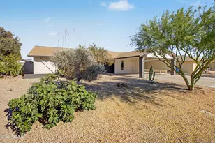123 N 132nd Pl, Chandler, AZ 85225 - Photo 1