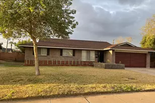 531 E Laguna Dr, Tempe, AZ 85282 - Photo 1