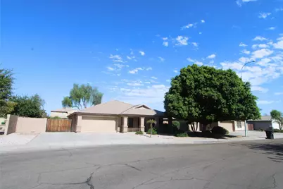 940 S Lafayette Drive, Chandler, AZ 85225 - Photo 1