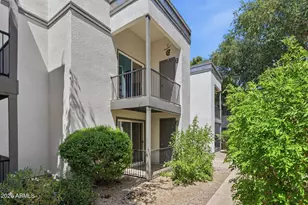 740 W Elm St, Phoenix, AZ 85013 - Photo 1