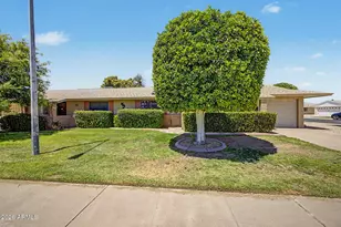 10626 W Talisman Rd, Sun City, AZ 85351 - Photo 3