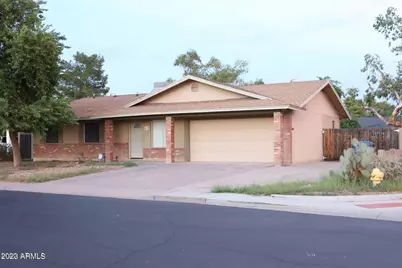 557 S Sunwood Circle, Mesa, AZ 85204 - Photo 1