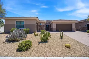 2525 E Pleasant Ln, Phoenix, AZ 85042 - Photo 1