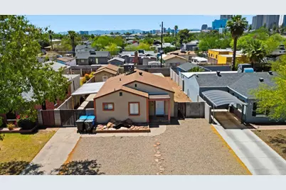 361 E Clarendon Avenue, Phoenix, AZ 85012 - Photo 1