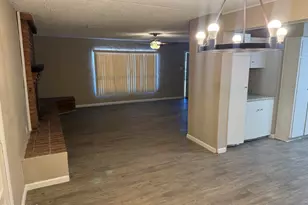 5929 W Mulberry Dr, Phoenix, AZ 85033 - Photo 9