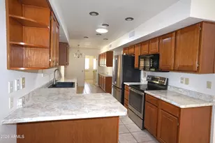 17819 N 136th Ct, Sun City West, AZ 85375 - Photo 7