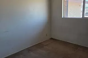 3645 W Diana Ave, Phoenix, AZ 85051 - Photo 9