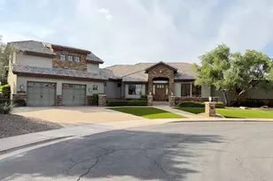 2840 N Whiting Cir, Mesa, AZ 85213 - Photo 1