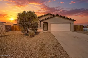 16015 S Naviska Rd, Arizona City, AZ 85123 - Photo 1
