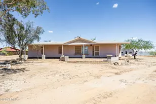 15761 W Hopi Dr, Casa Grande, AZ 85122 - Photo 1