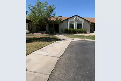 8140 N 107th Avenue #134, Peoria, AZ 85345 - Photo 1