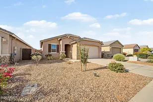 12102 E Wallflower Ln, Florence, AZ 85132 - Photo 3