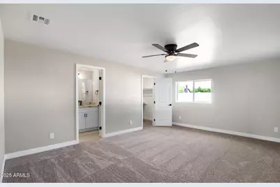 4402 E Mitchell, Phoenix, AZ 85018 - Photo 1