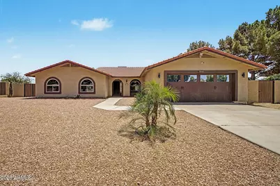 7641 N 175th Avenue, Waddell, AZ 85355 - Photo 1