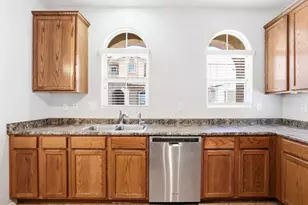 4043 E Milky Way, Gilbert, AZ 85295 - Photo 9
